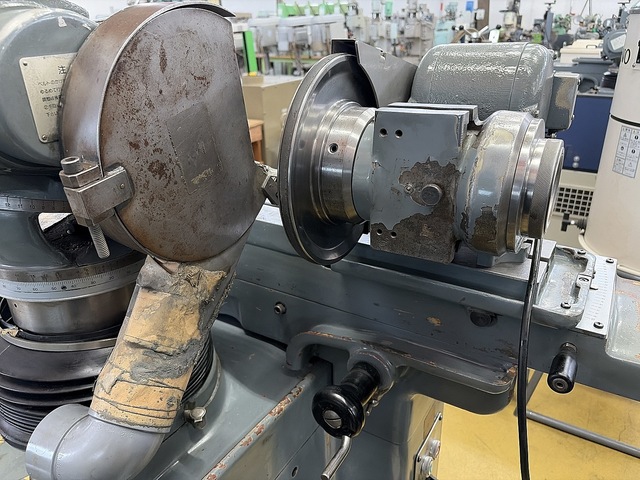 MAKINO C-40 Tool Grinder Image 5