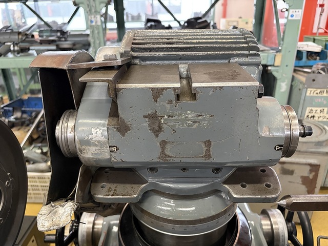 MAKINO C-40 Tool Grinder Image 16