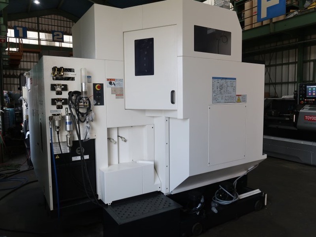 MAZAK VCS-530C Vertical Machining Center Image 6