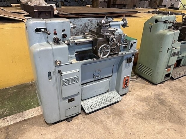 江黒 GL-120 Lathe Image 2