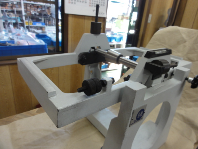 G+H 320 Magnet Balancer Image 3