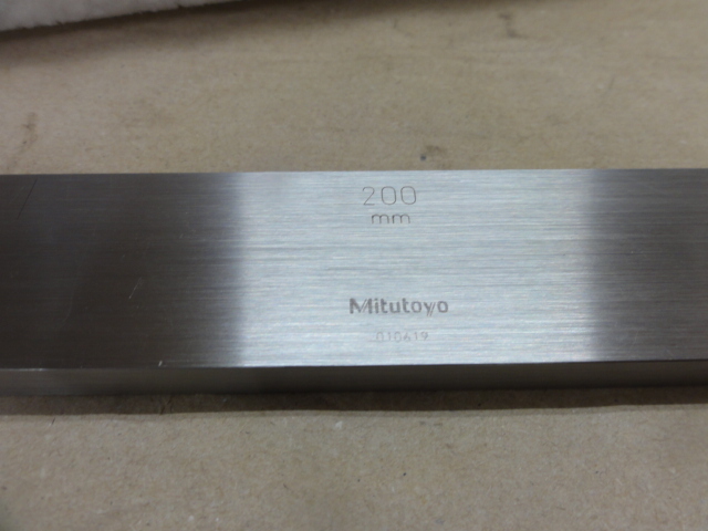 Mitutoyo 200mm Block Image 4
