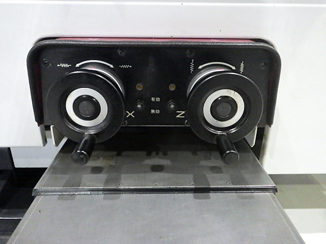 OKK MCV-660 NC立型フライス盤 の画像 7枚目