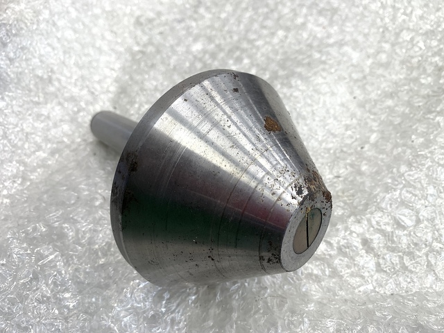 TRADE No.3 Revolving Center/Live Center Image 2