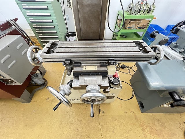 長谷川 HPF-B Vertical Milling Machine Image 7