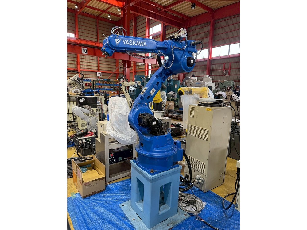 安川 MOTOMAN HP20D Robot