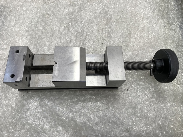 NABEYA E-173 Vice Image 4