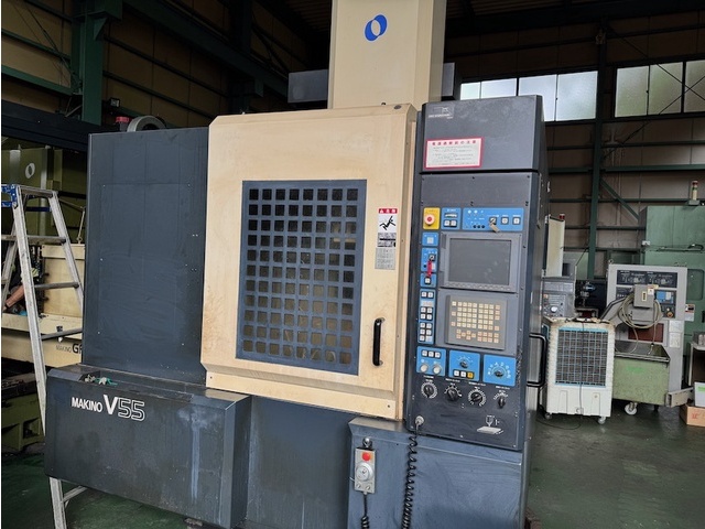 牧野フライス製作所 V55 立型マシニングセンタ の画像 2枚目