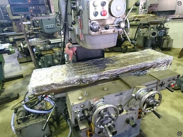 山崎技研 YZ-8N 立型フライス盤 の画像 2枚目