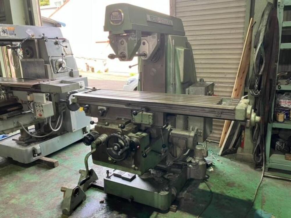 HITACHI HIRAOKA 2MF-P Horizontal Milling Machine
