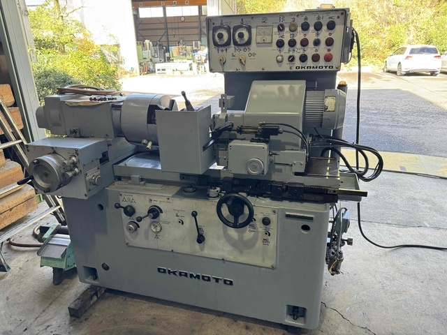 岡本工作機械製作所 IGM-1E 内面研削盤 の画像 1枚目