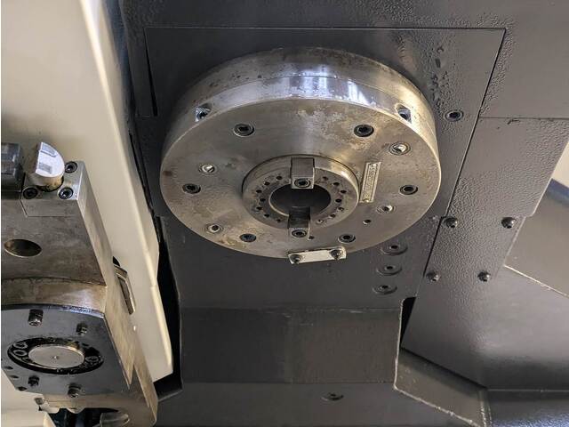 MAZAK VCN-510C Vertical Machining Center Image 15