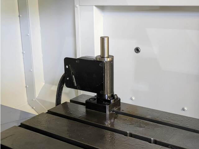 MAZAK VCN-510C Vertical Machining Center Image 16
