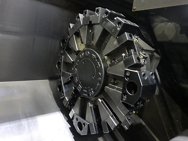 Okuma LB300 NC Lathe Image 4
