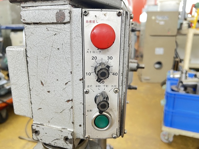 ブラザー BT6-311 Desktop Drilling Machine Image 3