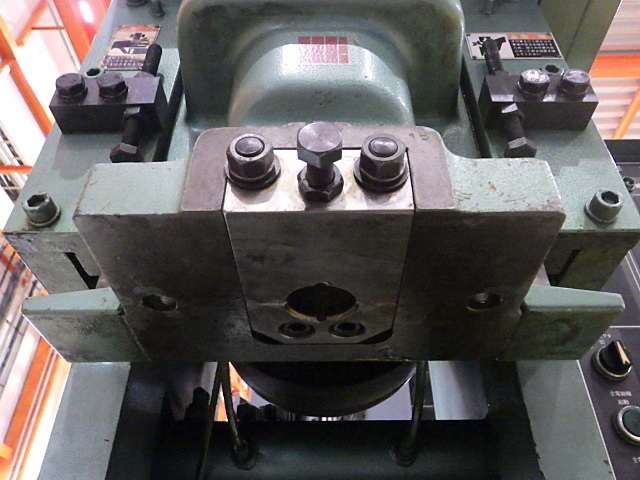 ワシノ PUX15 C-Frame Press Image 5