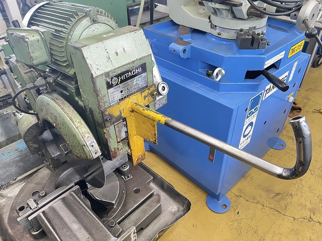 HITACHI CU-13 Cutting Machine Image 3
