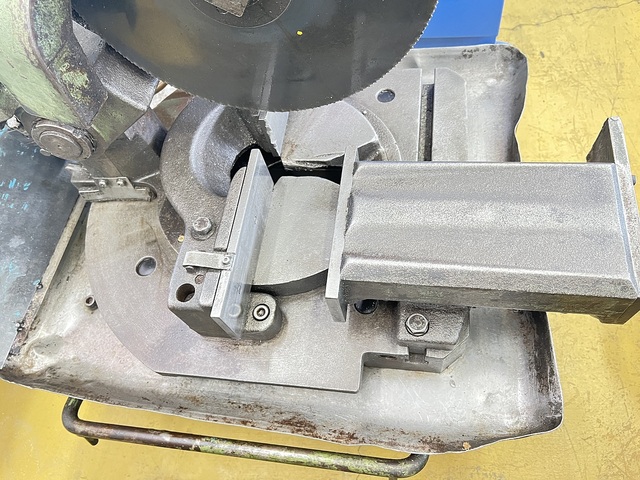 HITACHI CU-13 Cutting Machine Image 6