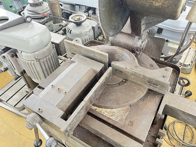 FUJI GRINDING WHEEL MFG  Cutting Machine Image 3