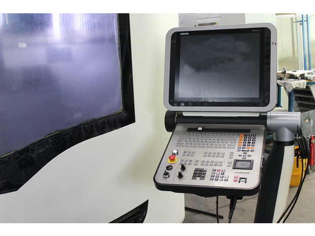 DMG MORI DMU 105 monoBLOCK 立型マシニングセンタ の画像 3枚目