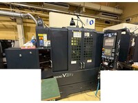 MAKINO V33i Vertical Machining Center P009227 Image