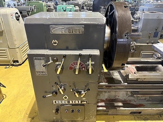 CHUBU KOKI CLL-1000 Lathe Image 3
