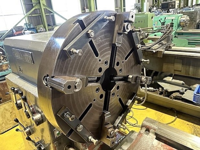 CHUBU KOKI CLL-1000 Lathe Image 4