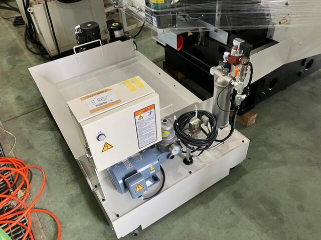 ファナック(FANUC) α-D21MiB5 Plus Vertical Machining Center Image 3