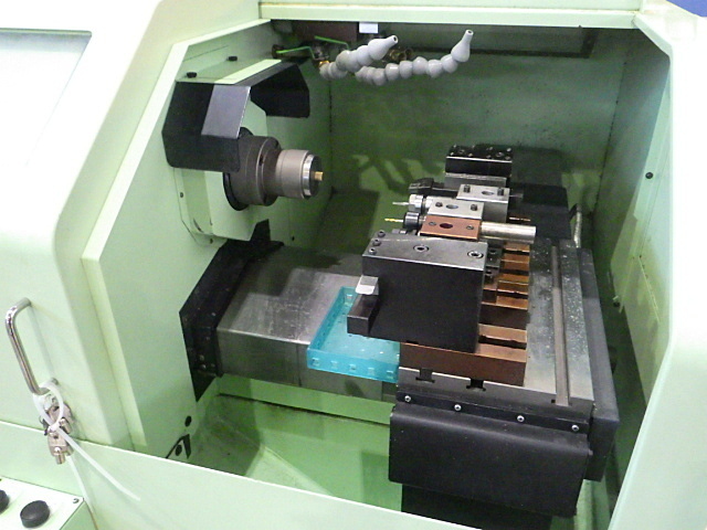 長谷川 J24 NCAuto-Lathe Image 2