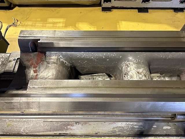 CHUBU KOKI LLA-1500 Lathe Image 6
