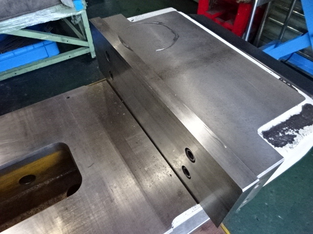 TSUDAKOMA VB-400 Vice Image 5