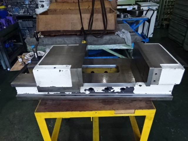 TSUDAKOMA VB-400 Vice Image 1