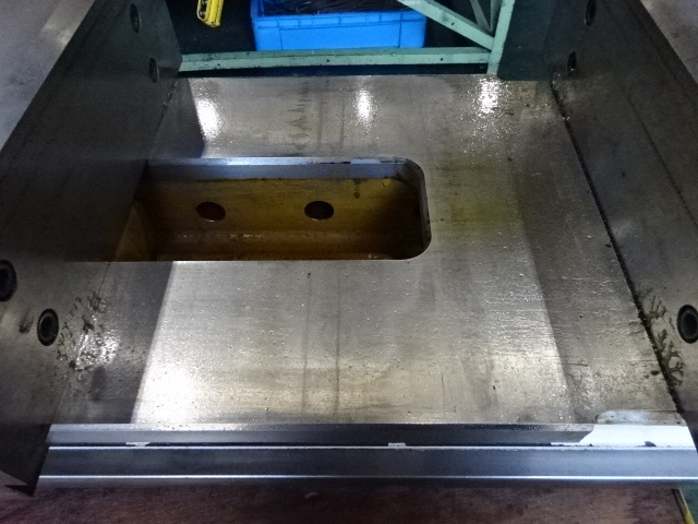 TSUDAKOMA VB-400 Vice Image 6