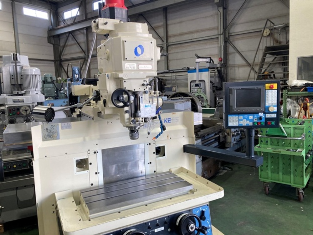 MAKINO KEVA-55 NC Vertical Milling Machine