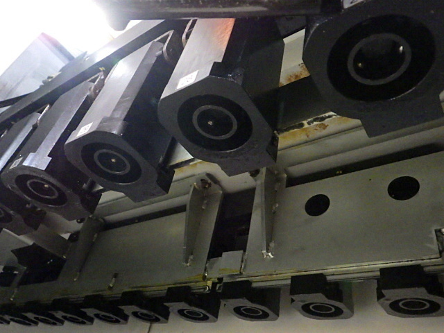 Okuma MU-5000V-L Double-column Machining Center Image 4