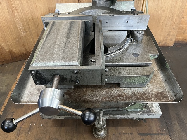 HITACHI CU-13 Cutting Machine Image 3