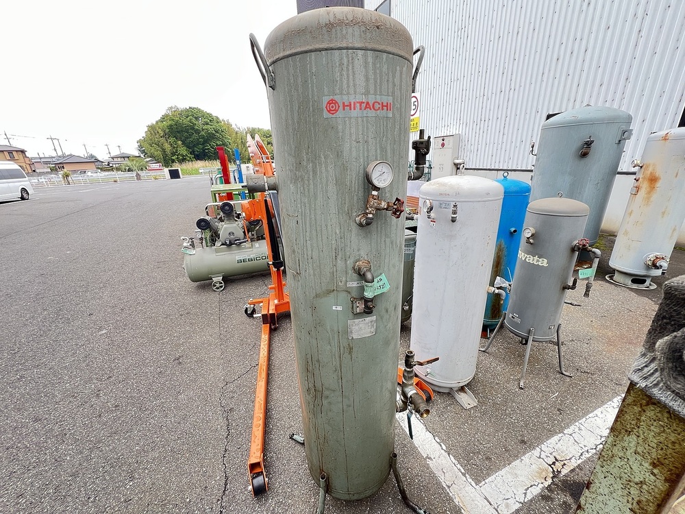 HITACHI  Compressor