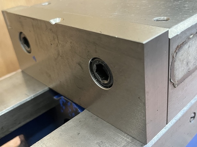NABEYA LTFV-150 Vice Image 4