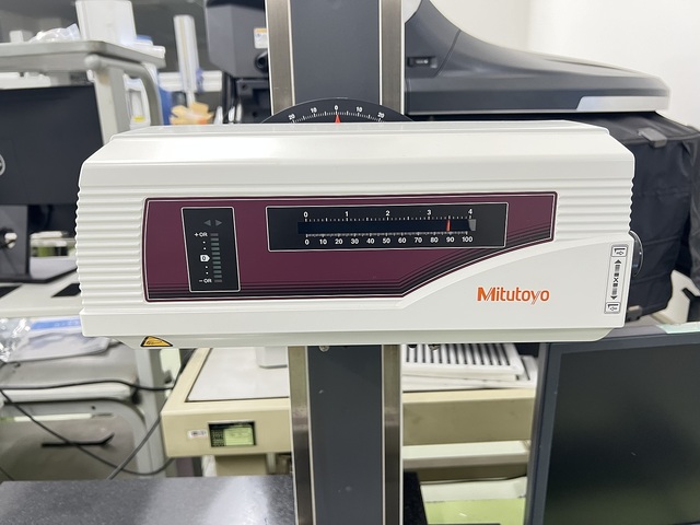 ミツトヨ CS-3100S4(525-381) 表面粗さ・輪郭形状測定機 の画像 2枚目