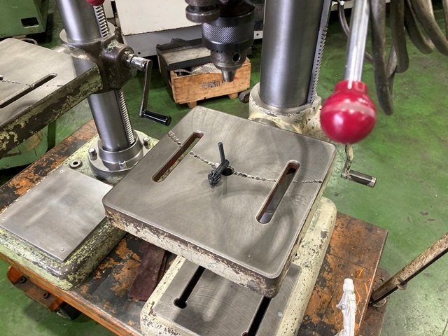 Yoshida Tekkoujo YBD-360 Desktop Drilling Machine Image 2