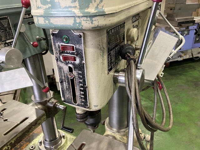 Yoshida Tekkoujo YBD-360 Desktop Drilling Machine Image 4