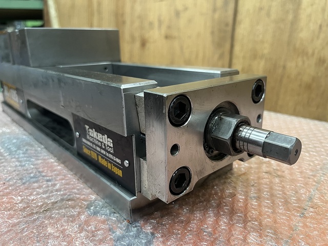 TAKEDA MACHINE TOOLS HCN-125 Vice Image 6