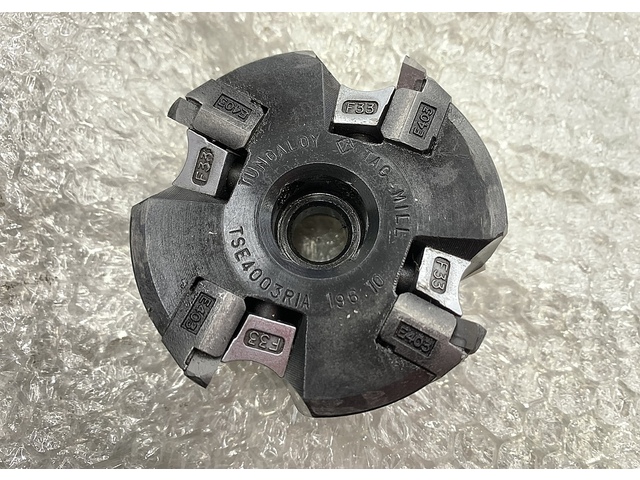 TUNGALOY TSE4003RIA Milling Cutter Image 2