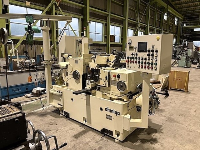 大宮マシナリー OC-24BR-200 センタレス の画像 2枚目