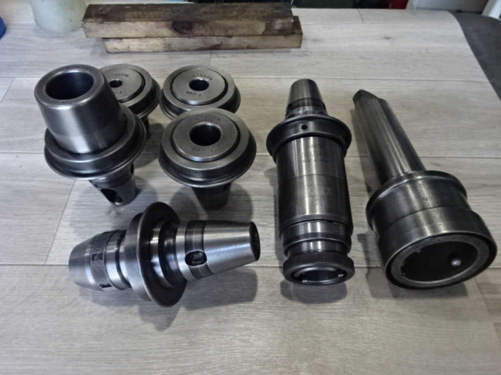 日研工作所 NQM5-40 MT