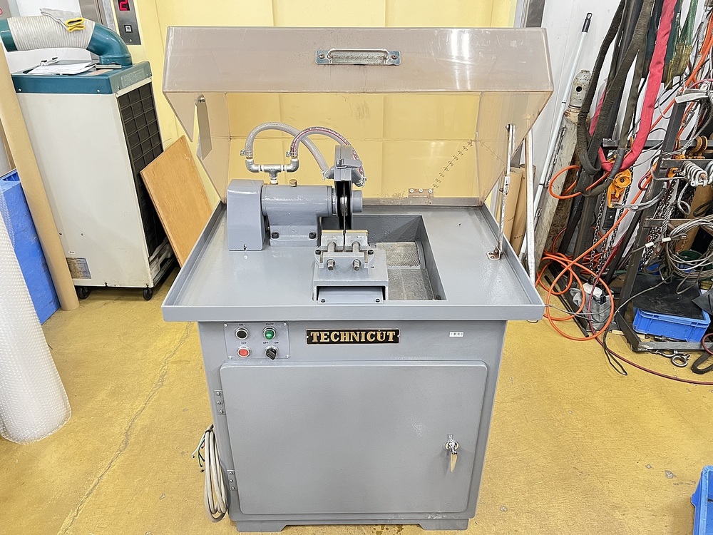 --  Cutting Machine