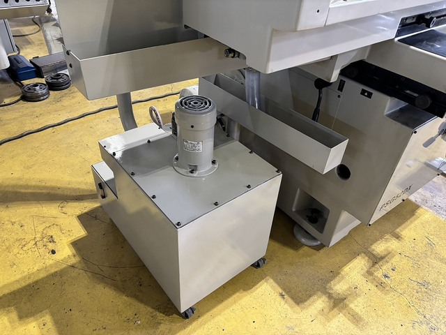 岡本工作 PSG-52DX Surface Grinder Image 8
