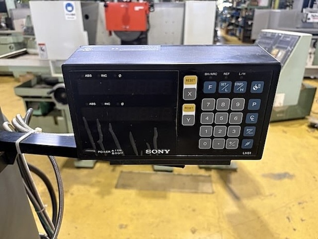 Mitsui High-tec MSG-250HMD Surface Grinder Image 8