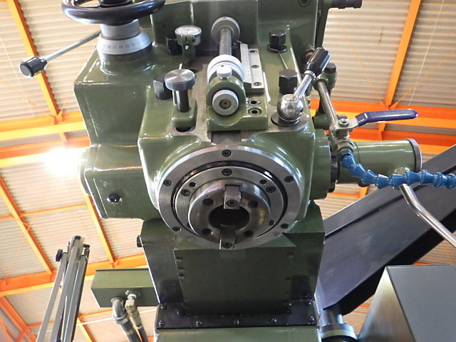 牧野フライス製作所 AVNC-74 NC立型フライス盤 の画像 6枚目