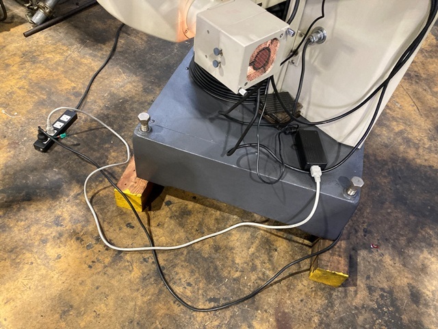 Nikon V-24B Projector Image 8